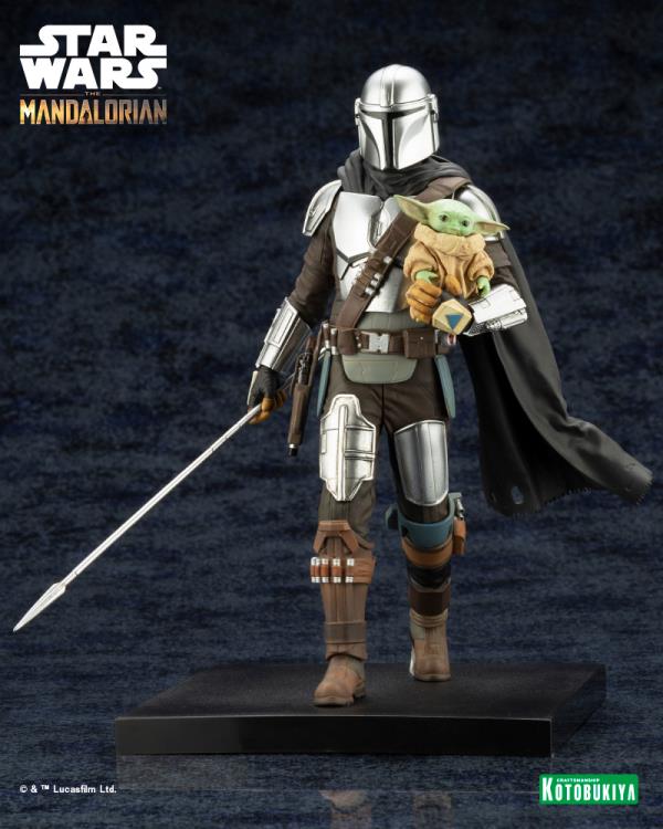 The Mandalorian ArtFX+ The Mandalorian & Grogu with Beskar Staff Statue Gallery Image 11
