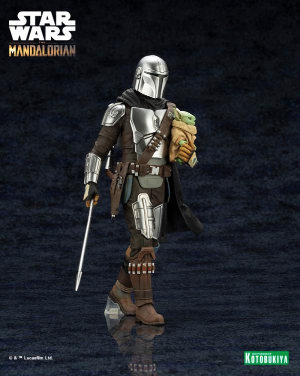 The Mandalorian ArtFX+ The Mandalorian & Grogu with Beskar Staff Statue Gallery Image 4
