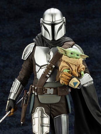 The Mandalorian ArtFX+ The Mandalorian & Grogu with Beskar Staff Statue Gallery Image 2