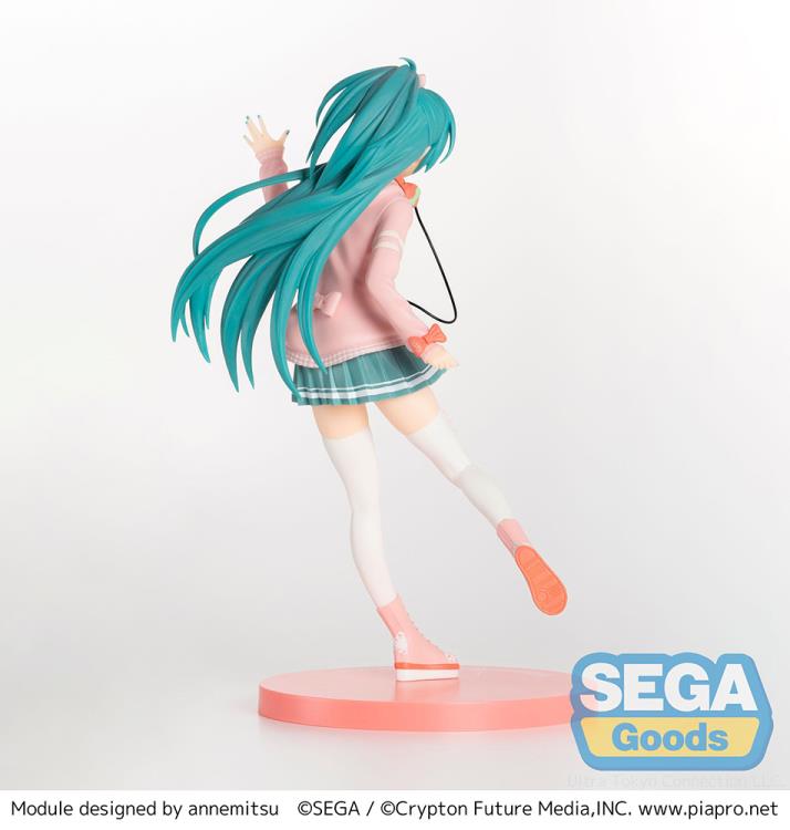 Hatsune Miku Project DIVA Arcade Future Tone Hatsune Miku (Ribbon Girl Ver.) Super Premium Figure Gallery Image 5