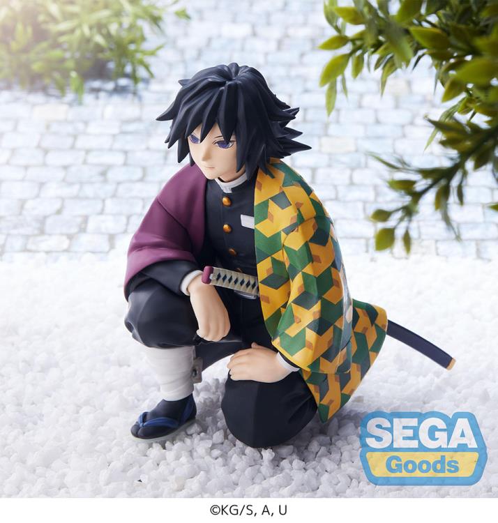 Demon Slayer: Kimetsu No Yaiba Giyu Tomioka (Hashira Meeting) Premium Perching Figure Gallery Image 6