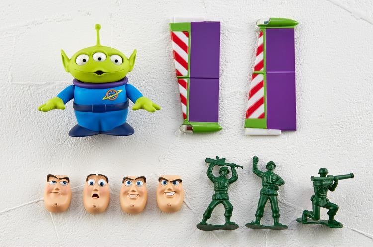 Toy Story Legacy of Revoltech KD-060 Buzz Lightyear (Ver. 1.5) Gallery Image 16