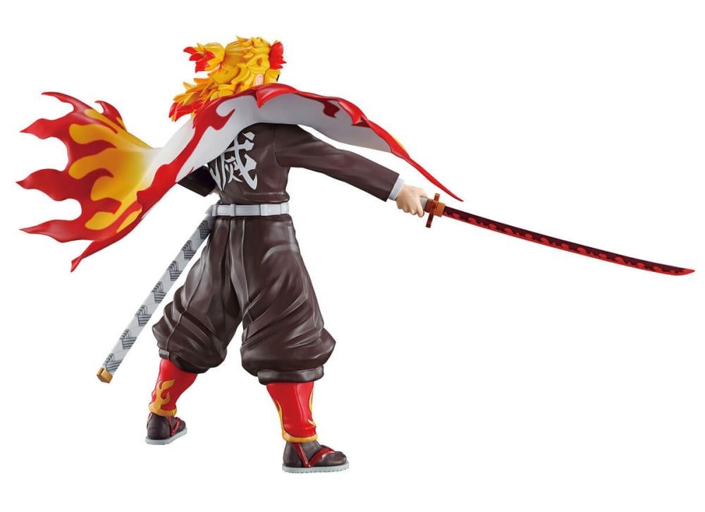 Demon Slayer: Kimetsu no Yaiba Kyojuro Rengoku Model Kit Gallery Image 6
