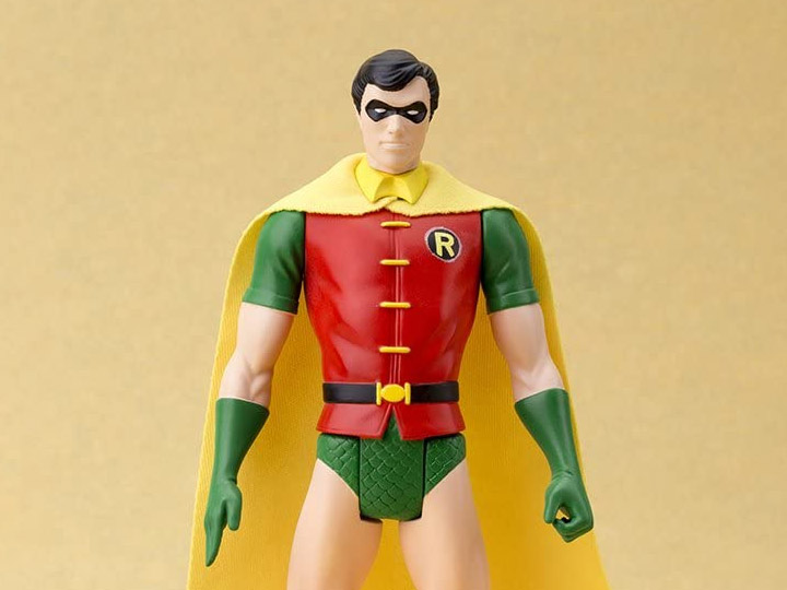 DC Comics ArtFX+ Classic Costume Collection Robin Statue Gallery Image 1