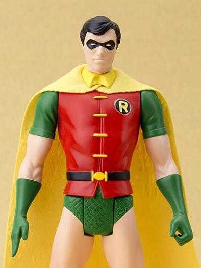 DC Comics ArtFX+ Classic Costume Collection Robin Statue Gallery Image 2