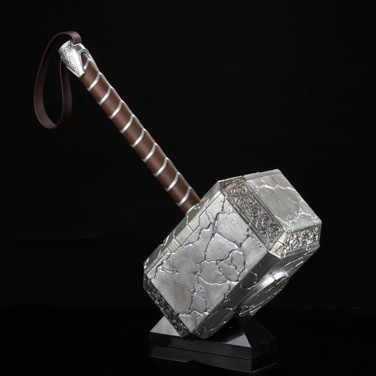 Thor: Love and Thunder Marvel Legends Mjolnir Gallery Image 4