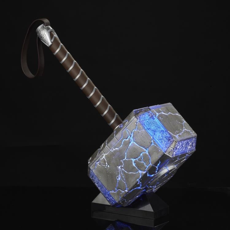 Thor: Love and Thunder Marvel Legends Mjolnir Gallery Image 3