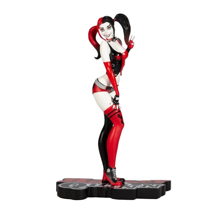 DC Comics Red White & Black Harley Quinn (J. Scott Campbell) Limited Edition Statue Gallery Image 3