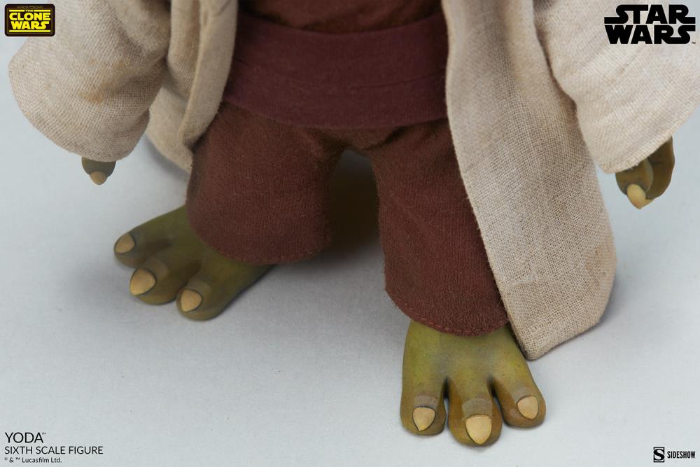 Star Wars: The Clone Wars Yoda 1/6 Scale Figure Gallery Image 13