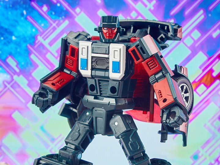 Transformers: Legacy Deluxe Decepticon Wild Rider Gallery Image 1