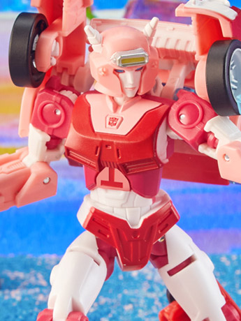 Transformers: Legacy Deluxe Elita-1 Gallery Image 2