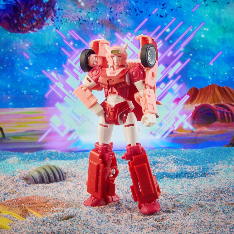 Transformers: Legacy Deluxe Elita-1 Gallery Image 4