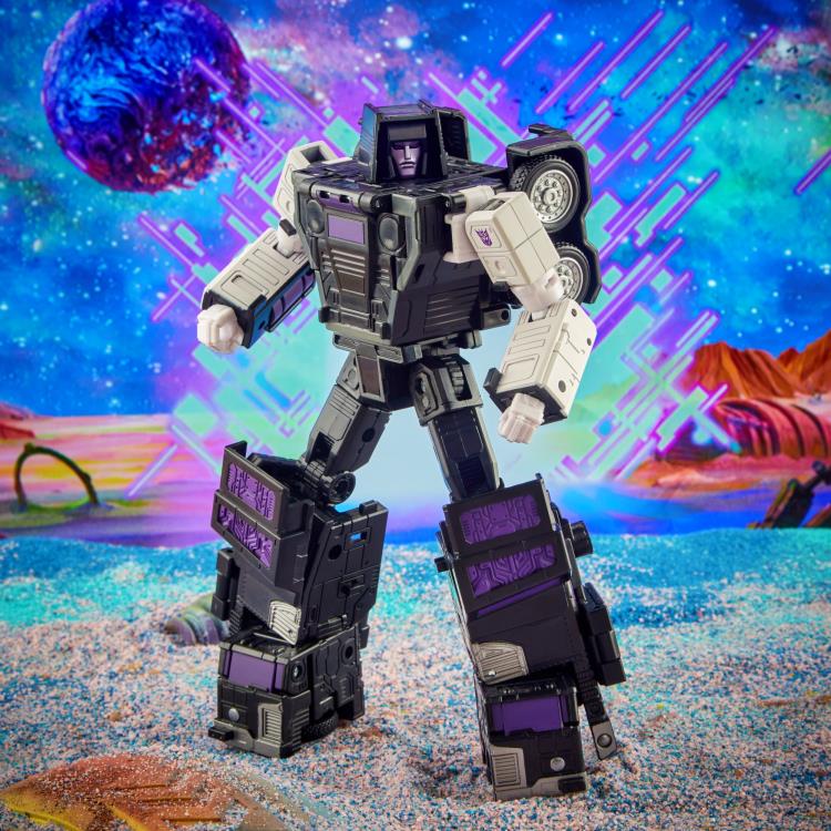 Transformers: Legacy Commander Decepticon Motormaster Gallery Image 3