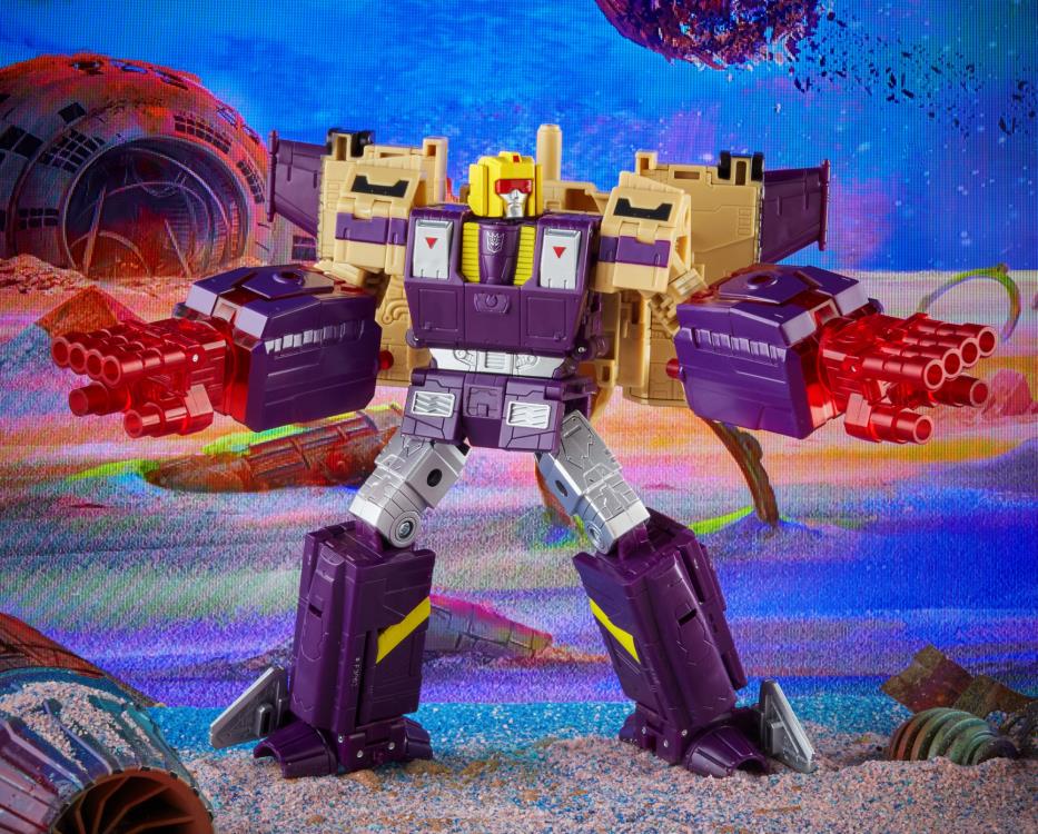 Transformers: Legacy Leader Blitzwing Gallery Image 5