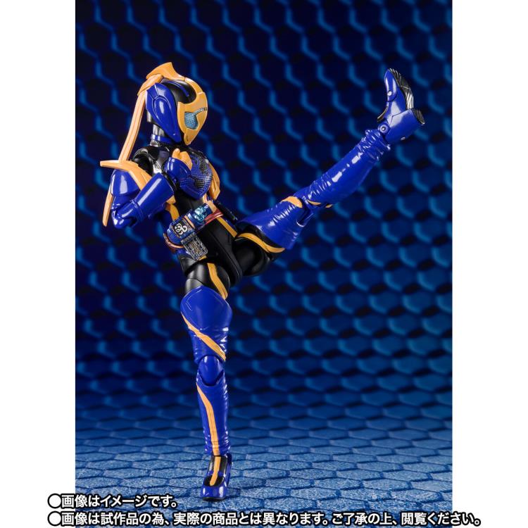 Kamen Rider S.H.Figuarts Kamen Rider Jeanne (Cobra Genome & Lovekov Kujaku Genome) Exclusive Action Figure Gallery Image 5
