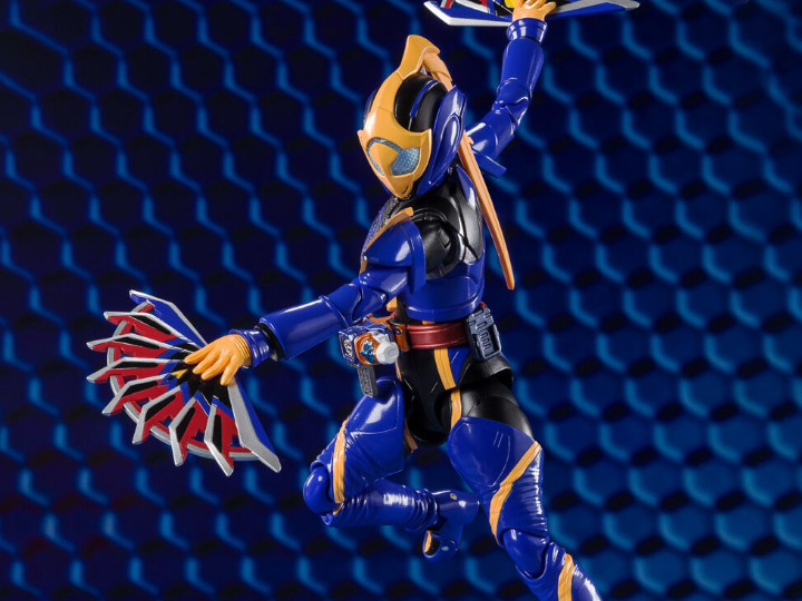 Kamen Rider S.H.Figuarts Kamen Rider Jeanne (Cobra Genome & Lovekov Kujaku Genome) Exclusive Action Figure Gallery Image 1