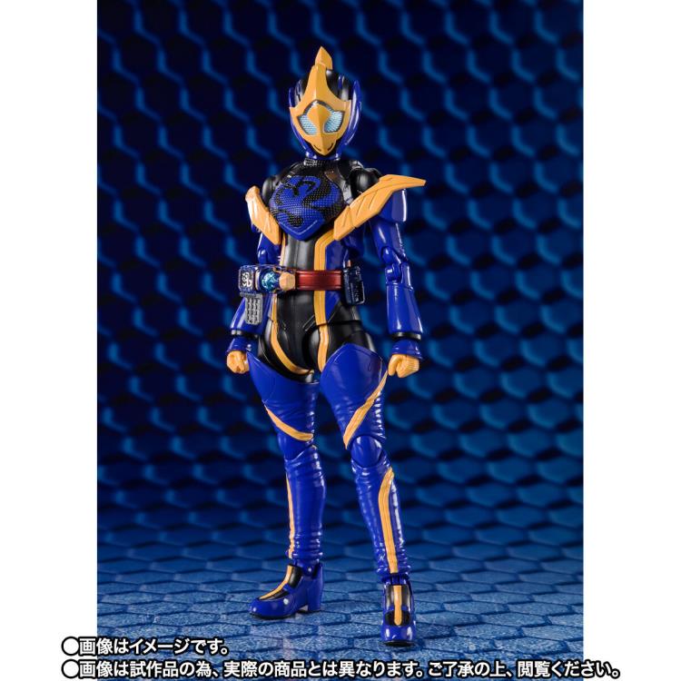Kamen Rider S.H.Figuarts Kamen Rider Jeanne (Cobra Genome & Lovekov Kujaku Genome) Exclusive Action Figure Gallery Image 3