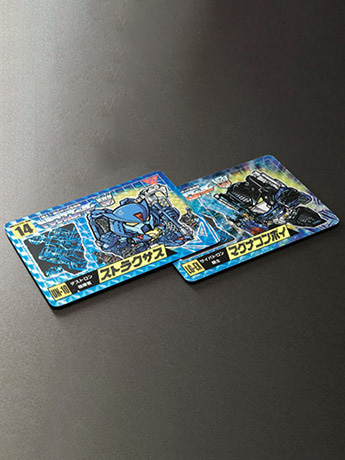 Transformers No.13 Magna Convoy & No.14 Straxus Set of 2 Limited Edition Character Cards Gallery Image 2