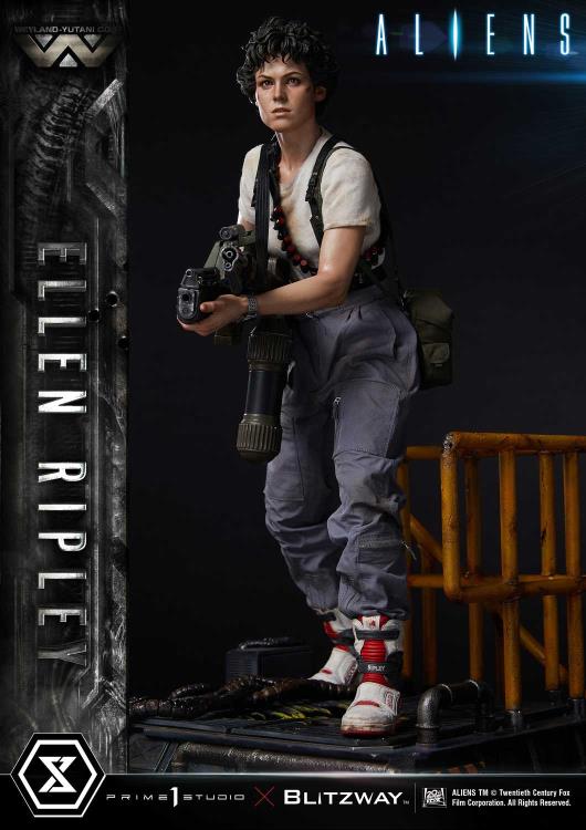 Aliens Ultimate Premium Masterline Ellen Ripley 1/4 Scale Limited Edition Statue (With Bonus) Gallery Image 9