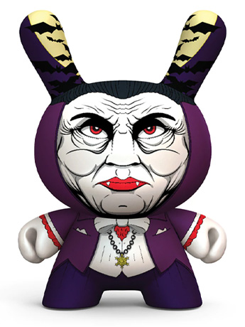 Universal Monsters Dunny Dracula 8" Vinyl Figure Gallery Image 2
