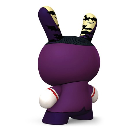 Universal Monsters Dunny Dracula 8" Vinyl Figure Gallery Image 7