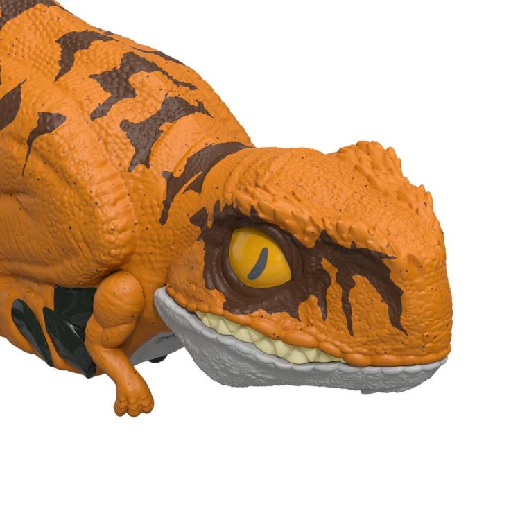Jurassic World: Dominion Uncaged Click Tracker Atrociraptor Tiger Figure Gallery Image 3