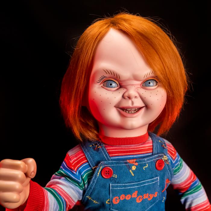 Child's Play 2 Ultimate Chucky Doll Gallery Image 9