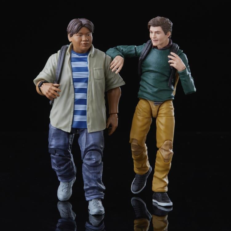 Spider-Man: Homecoming Marvel Legends Peter Parker & Ned Leeds Action Figure Two-Pack Gallery Image 3