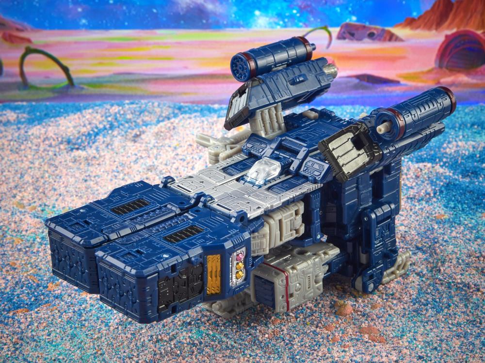 Transformers: Legacy Voyager Soundwave Gallery Image 7