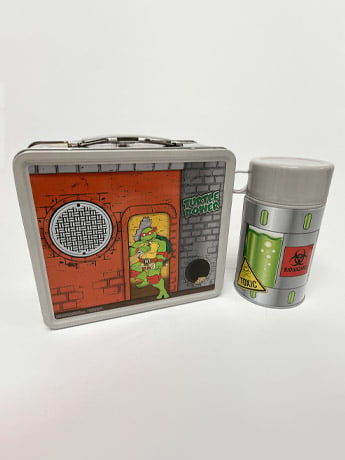 Teenage Mutant Ninja Turtles (Sewer) Lunch Box and Thermos PX Previews Exclusive Gallery Image 2