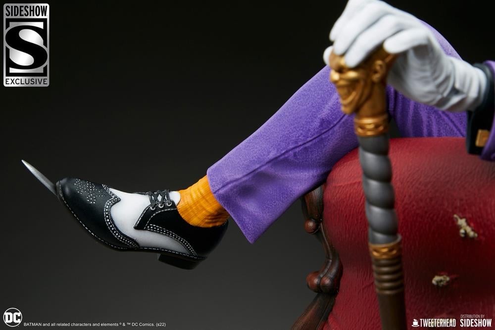 DC Comics The Joker 1/4 Scale Exclusive Maquette Gallery Image 11