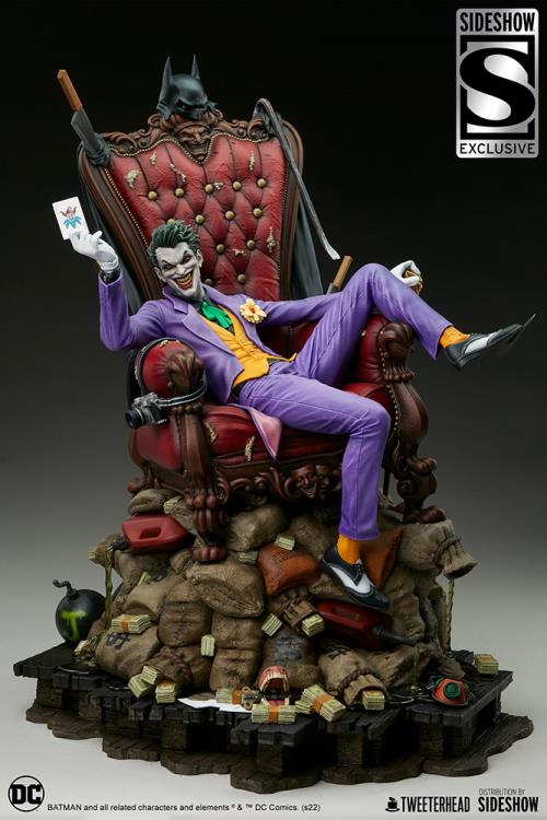 DC Comics The Joker 1/4 Scale Exclusive Maquette Gallery Image 3