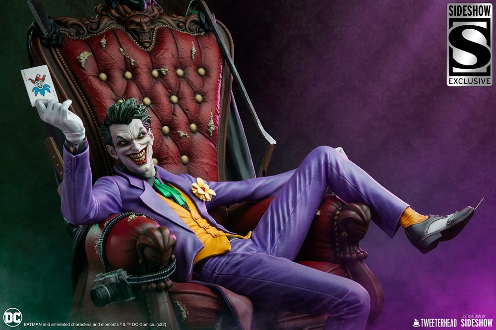 DC Comics The Joker 1/4 Scale Exclusive Maquette Gallery Image 23