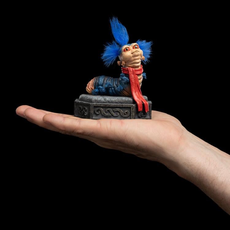 Labyrinth Ello Worm 1/1 Scale Statue Gallery Image 9