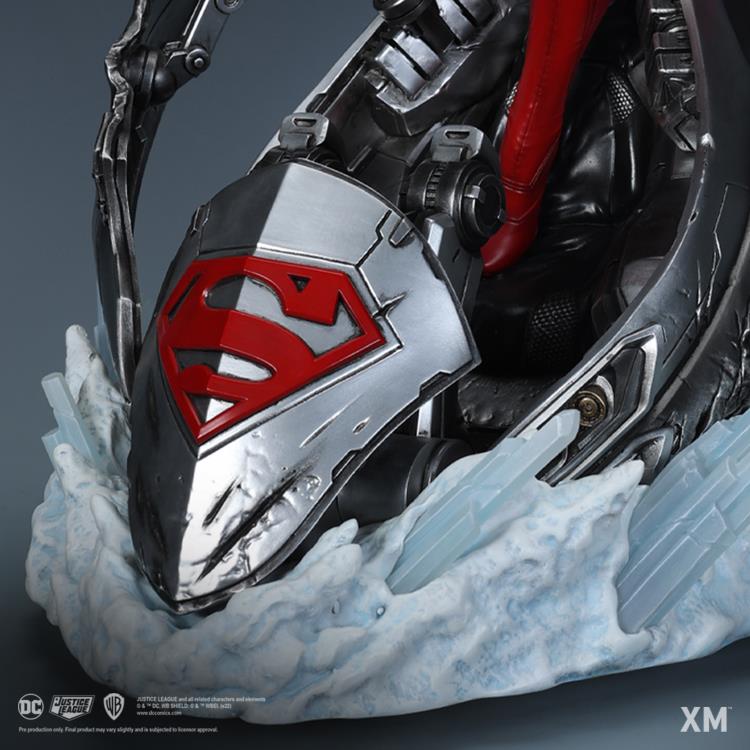 DC Comics Supergirl 1/6 Scale Limited Edition Statue Gallery Image 18