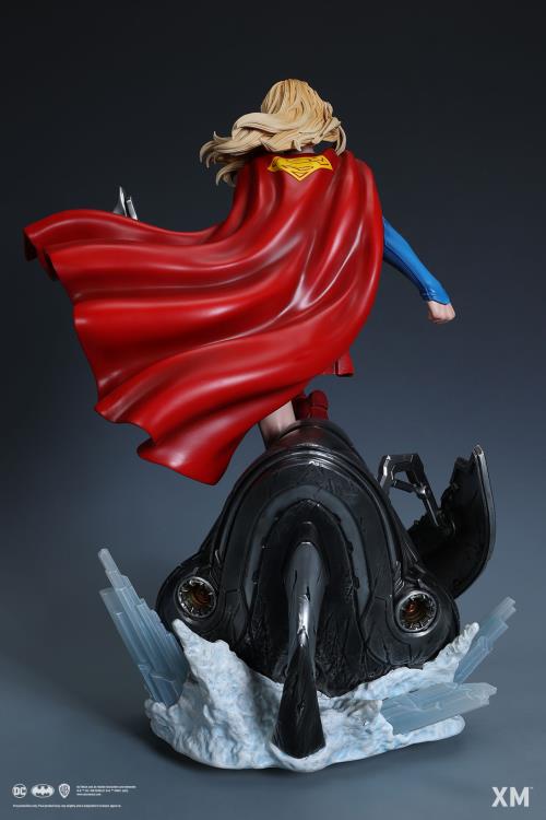 DC Comics Supergirl 1/6 Scale Limited Edition Statue Gallery Image 9