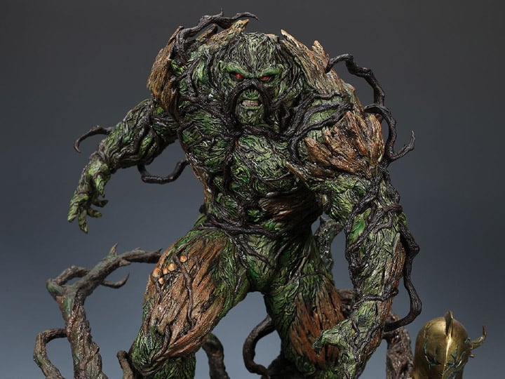 DC Comics Swamp Thing 1/6 Scale Limited Edition Statue Gallery Image 1