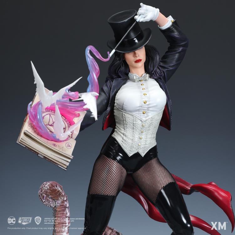 DC Comics Zatanna 1/6 Scale Limited Edition Statue Gallery Image 7