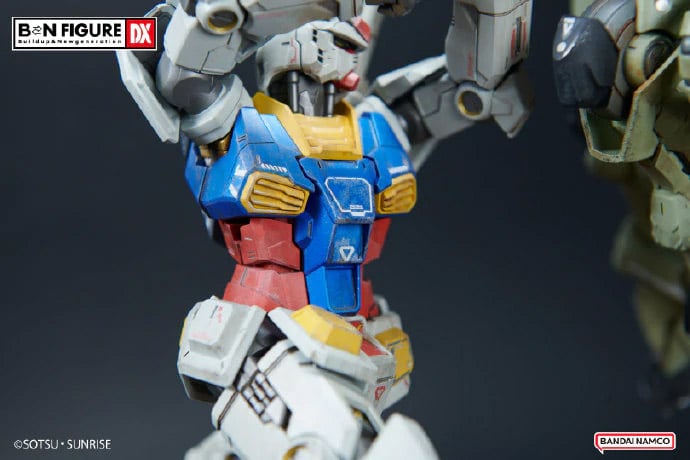 Mobile Suit Gundam BN Figure DX Series RX-78-2 Gundam Vs. MS-06S Zaku II Statue Gallery Image 7