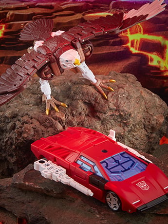 Transformers War for Cybertron: Kingdom Battle Across Time Collection Deluxe Sideswipe & Maximal Skywarp Exclusive Two-Pack Gallery Image 2