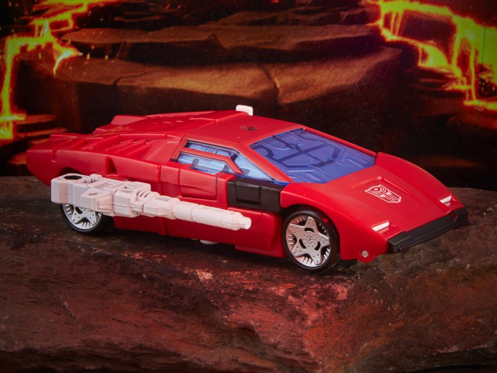 Transformers War for Cybertron: Kingdom Battle Across Time Collection Deluxe Sideswipe & Maximal Skywarp Exclusive Two-Pack Gallery Image 7