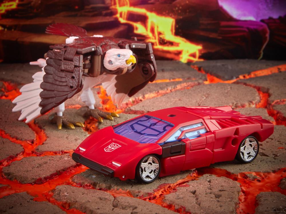 Transformers War for Cybertron: Kingdom Battle Across Time Collection Deluxe Sideswipe & Maximal Skywarp Exclusive Two-Pack Gallery Image 6