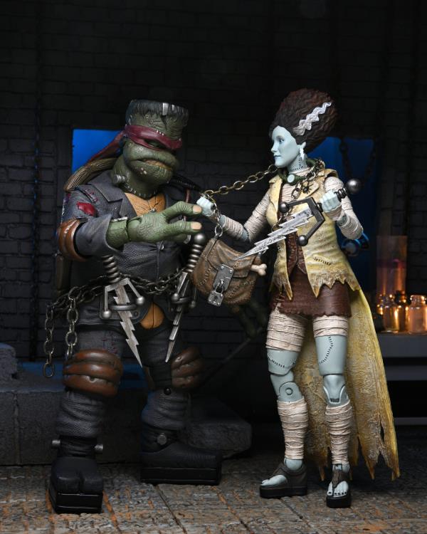 Universal Monsters x Teenage Mutant Ninja Turtles Ultimate April O Universal Monsters x Teenage Mutant Ninja Turtles Ultimate April O