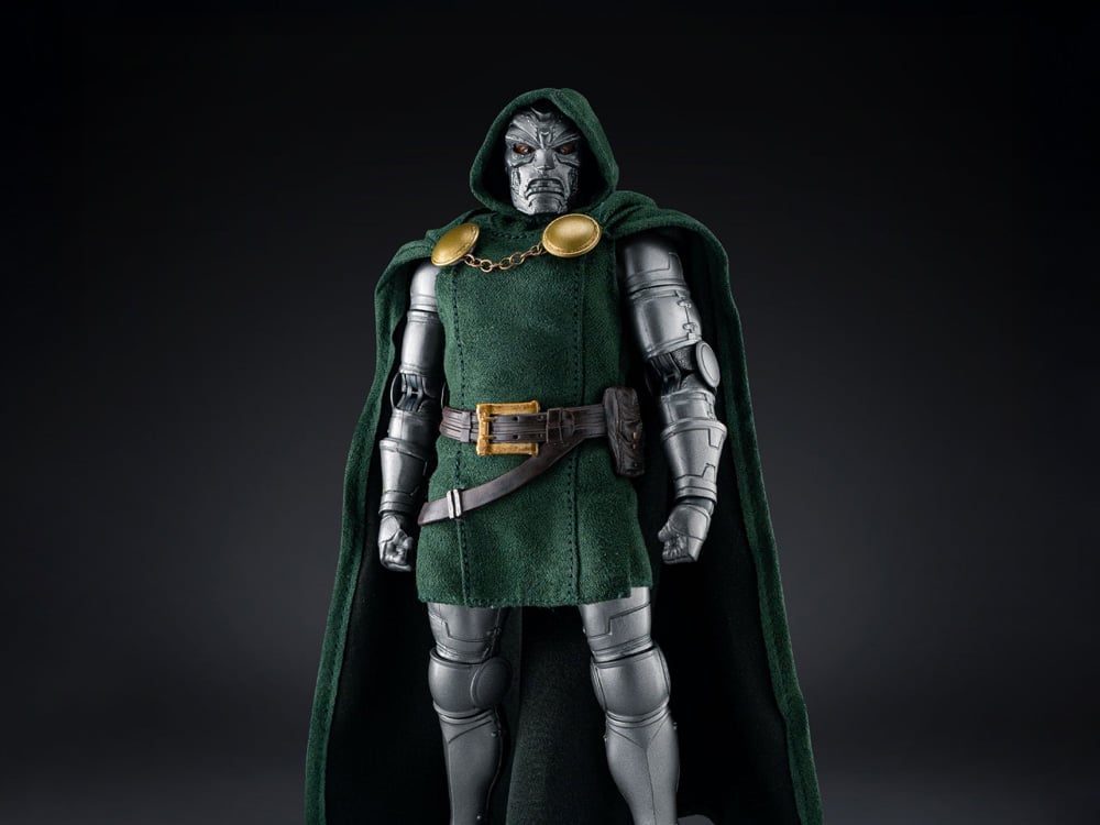Marvel One:12 Collective Doctor Doom Action Figure Gallery Image 1