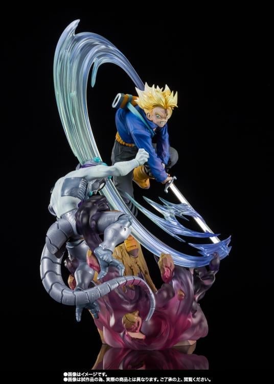 Dragon Ball Z FiguartsZERO Extra Battle Super Saiyan Trunks & Frieza Gallery Image 3