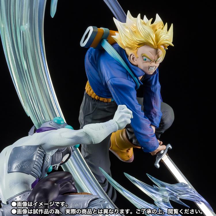 Dragon Ball Z FiguartsZERO Extra Battle Super Saiyan Trunks & Frieza Gallery Image 7