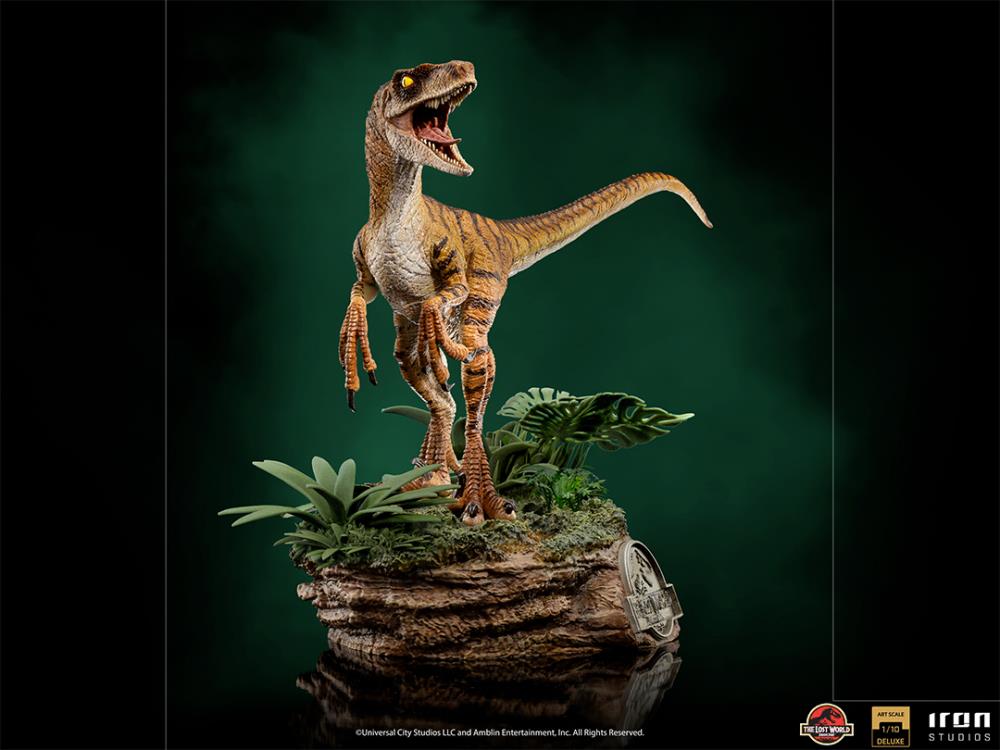 Jurassic Park: The Lost World Velociraptor 1/10 Deluxe Art Scale Statue Gallery Image 3