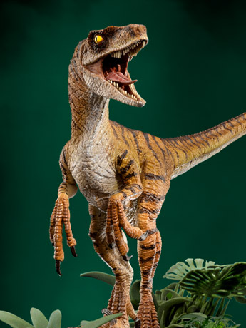 Jurassic Park: The Lost World Velociraptor 1/10 Deluxe Art Scale Statue Gallery Image 2