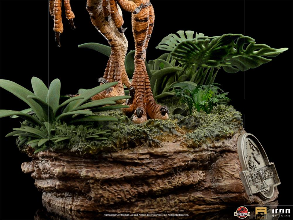 Jurassic Park: The Lost World Velociraptor 1/10 Deluxe Art Scale Statue Gallery Image 10