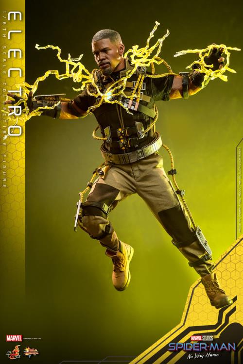 Spider-Man: No Way Home MMS644 Electro 1/6th Scale Collectible Figure Gallery Image 9